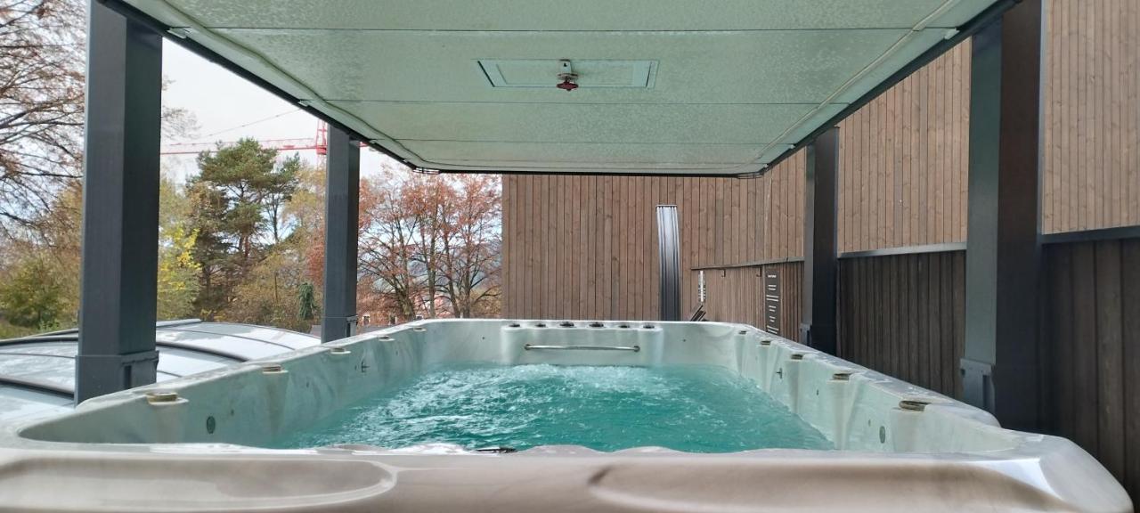 Jbx Resort Avenue Lipno Lipno nad Vltavou Exteriör bild